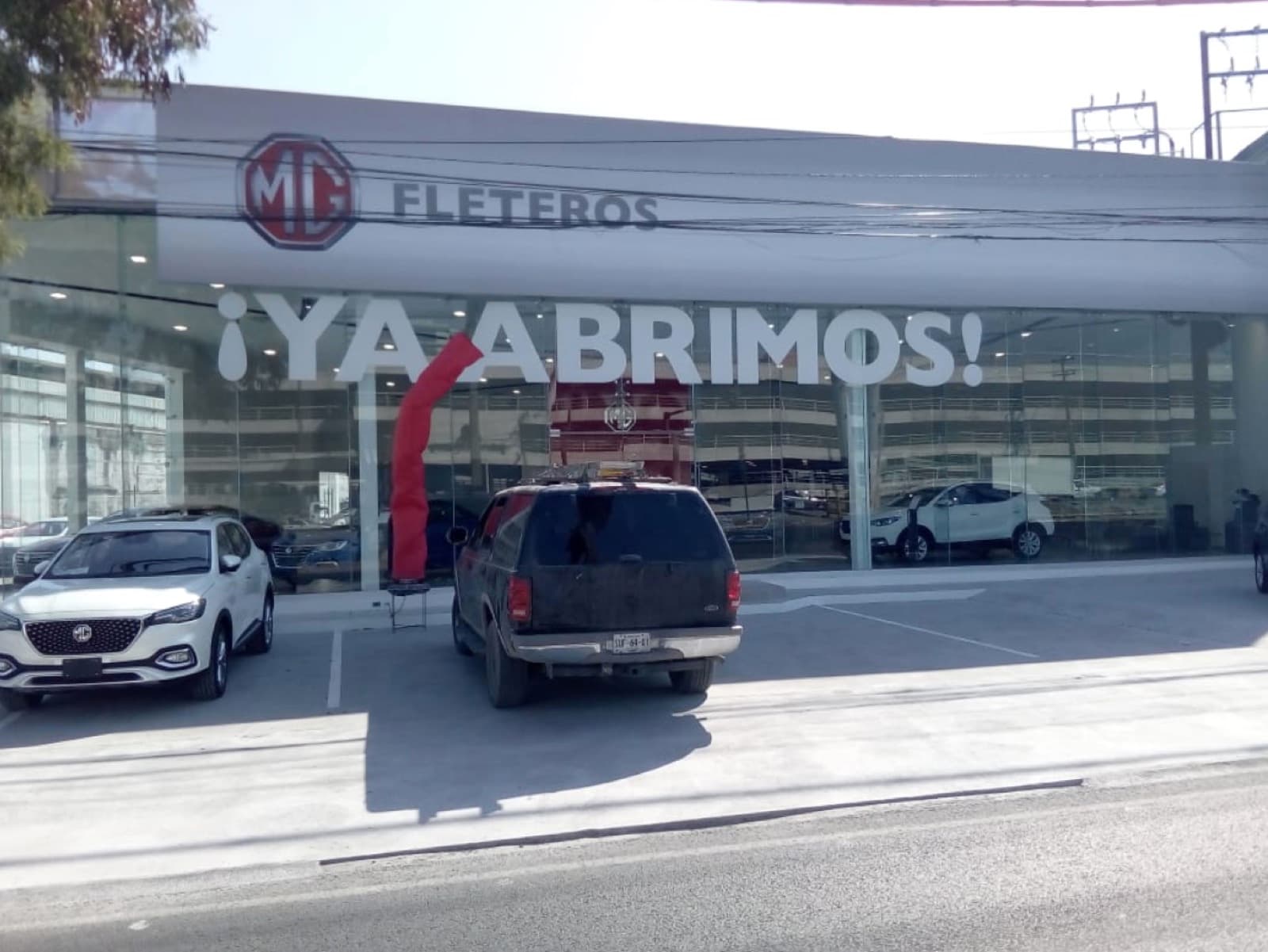 Fachada de MG Fleteros