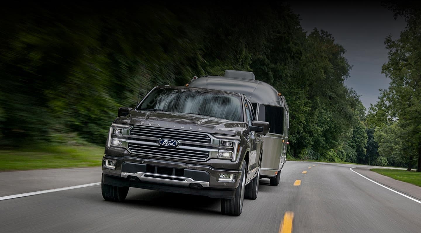 Ford Lobo Platinum Plus HEV — vista 2